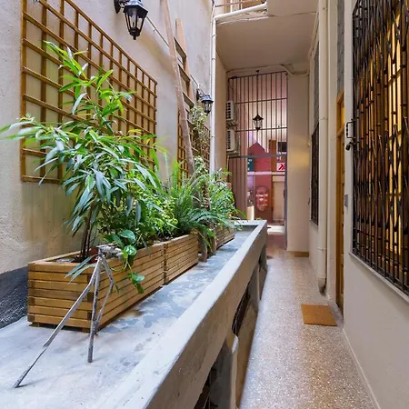Vintage Loft α In Monastiraki Apartment